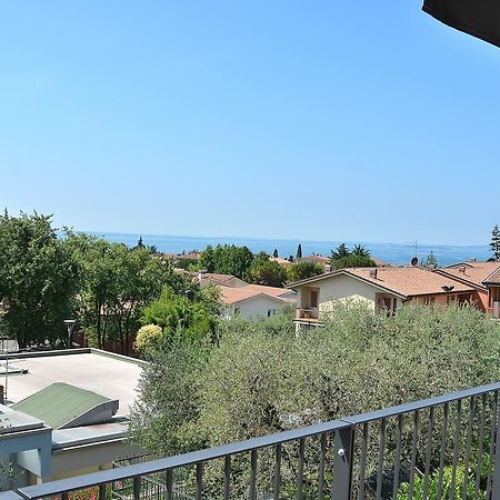 Ca Gardesana With Pool Villa Bagian luar foto