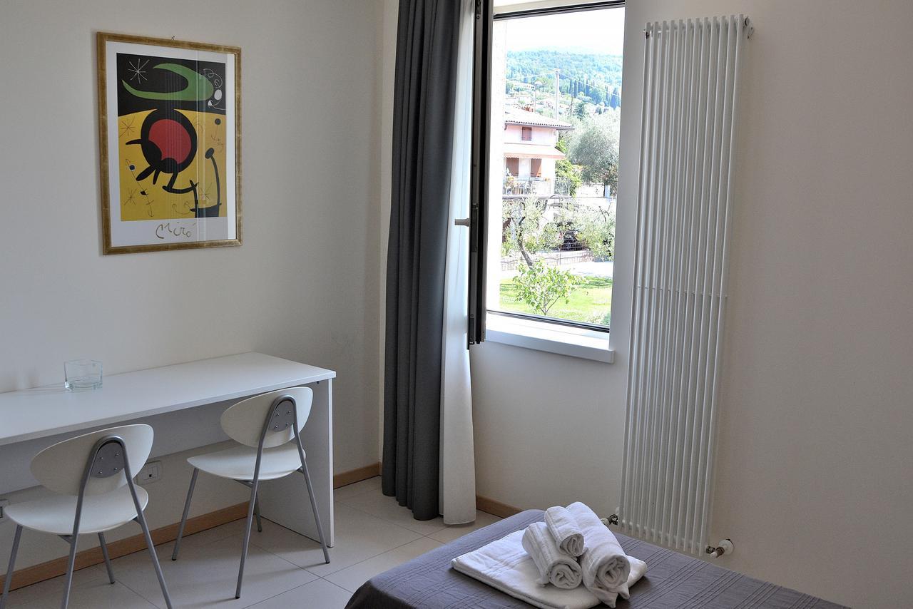 Ca Gardesana With Pool Villa Bagian luar foto